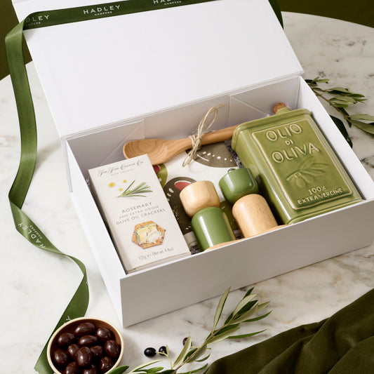 hadley-hampers-entertaining-gift-hamper-housewarming-the-new-resident-olive_0280_bc451750-4e51-4565-bfdd-c87a299b35ae
