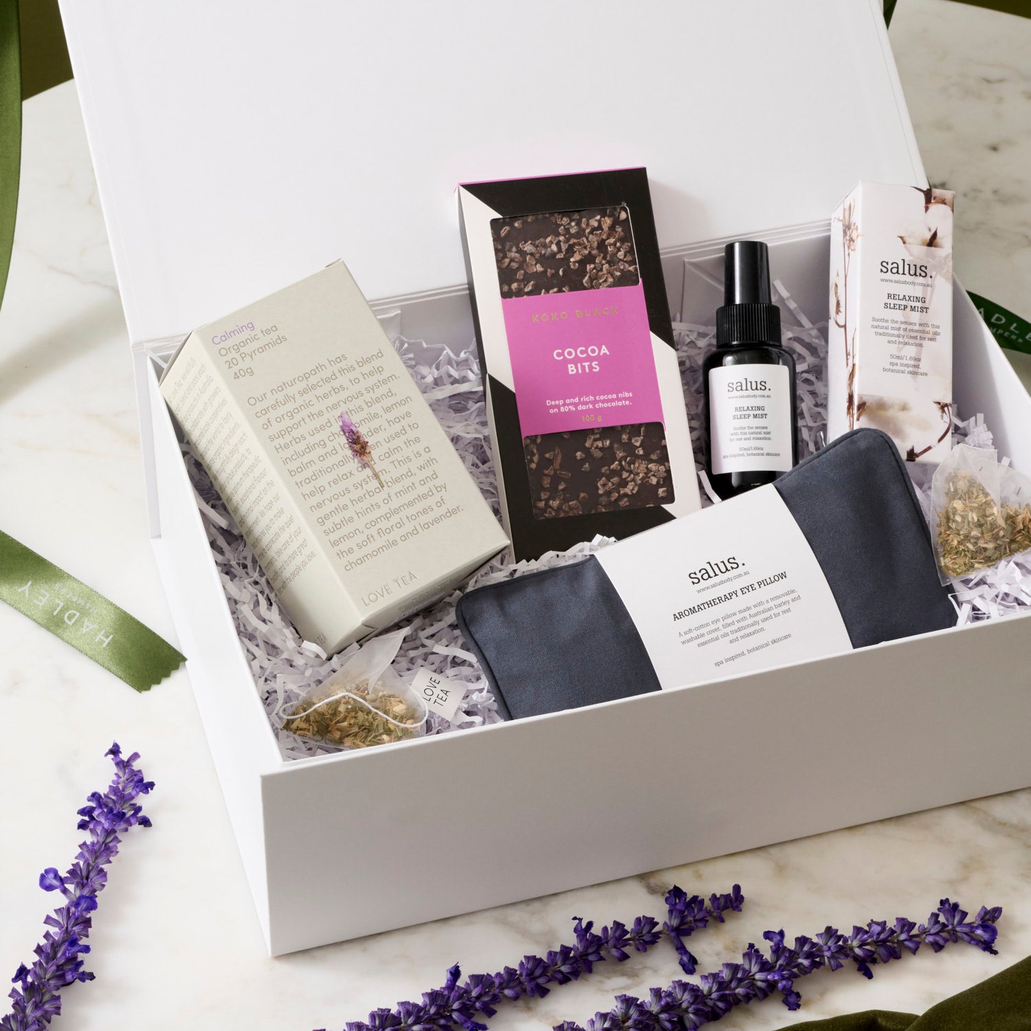 hadley-hampers-spa-gift-hamper-the-calm-seeker_0260_6827ee62-e0bd-4716-ac53-75e343c4422c