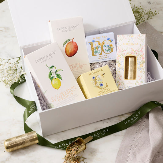 hadley-hampers-tea-gift-hamper-the-afternoon-host_0094_9b9aa6ed-3b5e-44a5-9ec5-d01727d0b61f