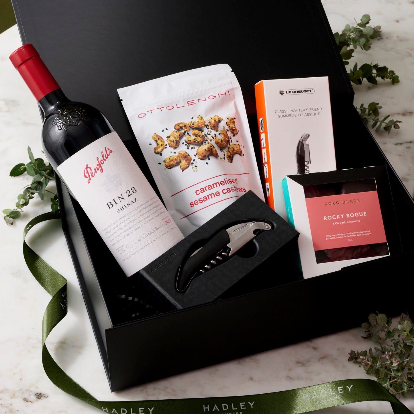 hadley-hampers-wine-gift-hamper-the-shiraz-sophisticate_0131_a043081d-8e78-4d7c-85a9-f625012b8e6c